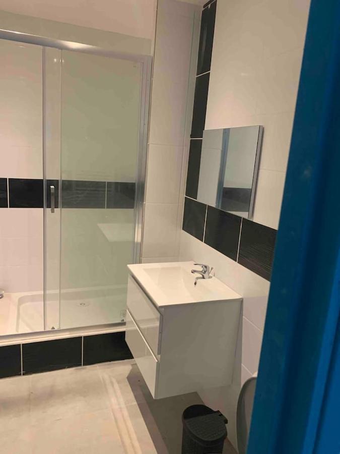 Le Depot Appartement Du Port A Champvert Eksteriør bilde